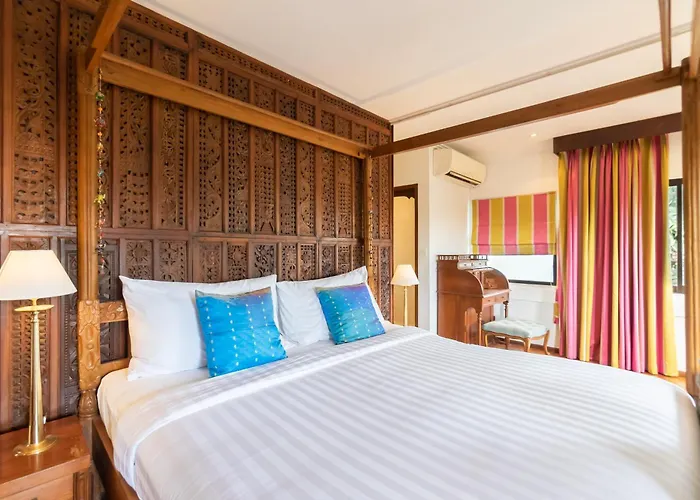 Four On Drupadi Hotel