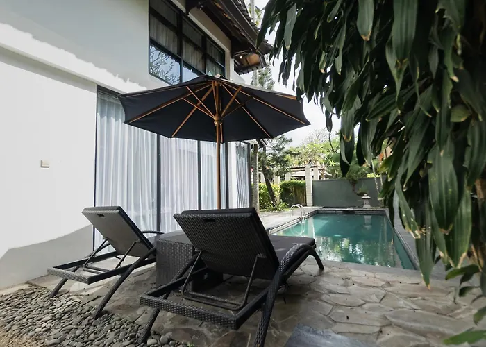 Four On Drupadi 5* Seminyak (Bali)