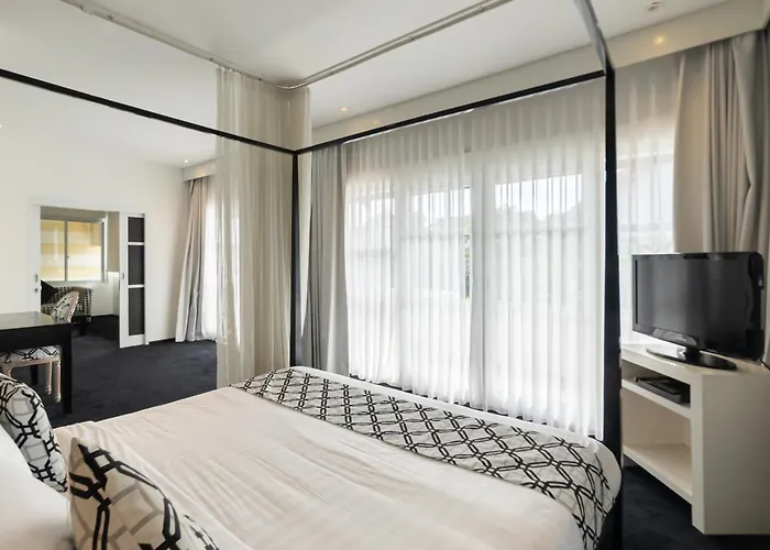 Four On Drupadi Hotel Seminyak (Bali)