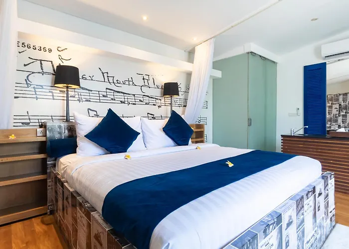 Hotel Four On Drupadi 5*